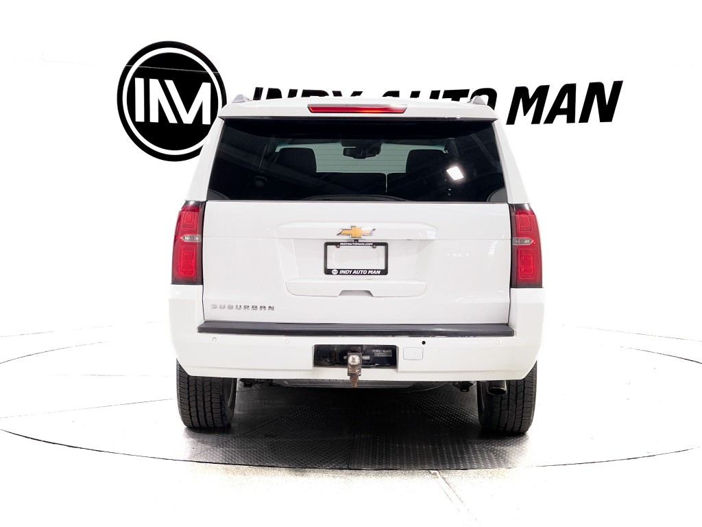 2018 Chevrolet Suburban Image 5