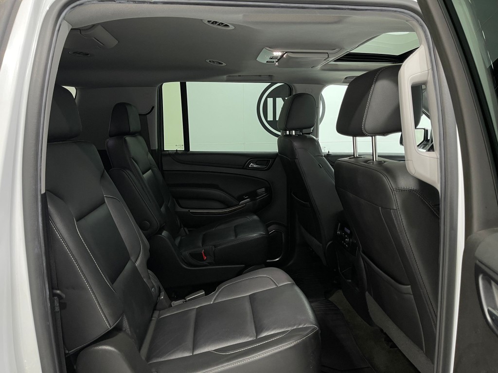 2018 Chevrolet Suburban Image 35