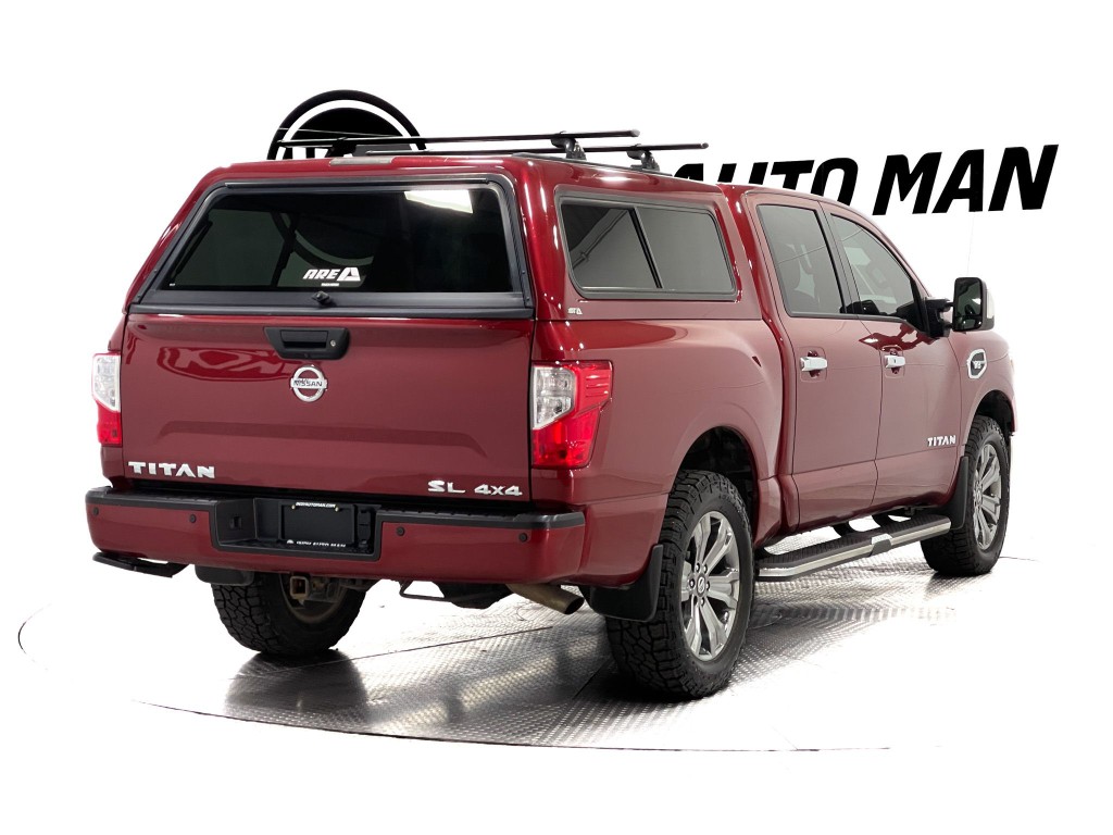 2017 Nissan Titan Image 4