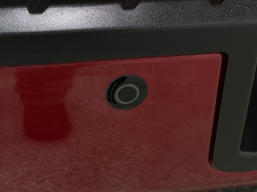 2017 Nissan Titan Image 11