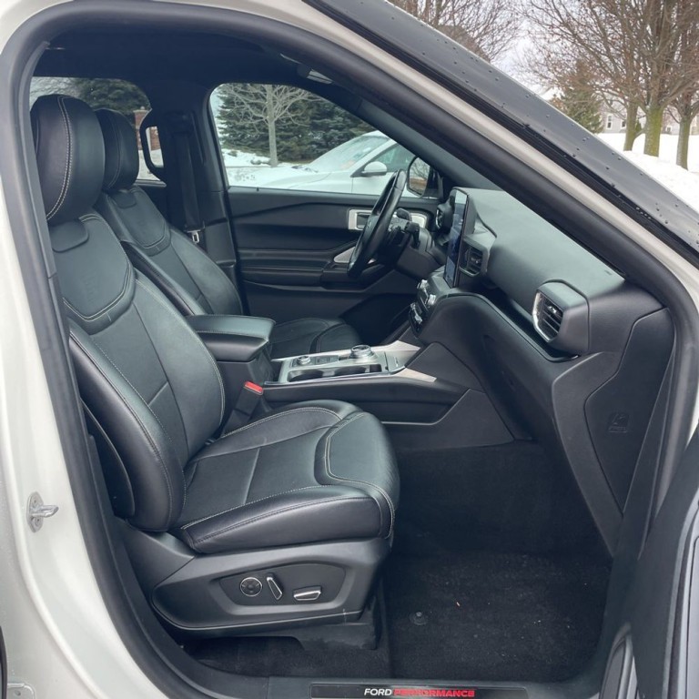 2020 Ford Explorer Image 6