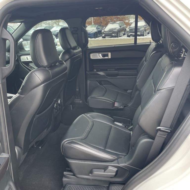 2020 Ford Explorer Image 14