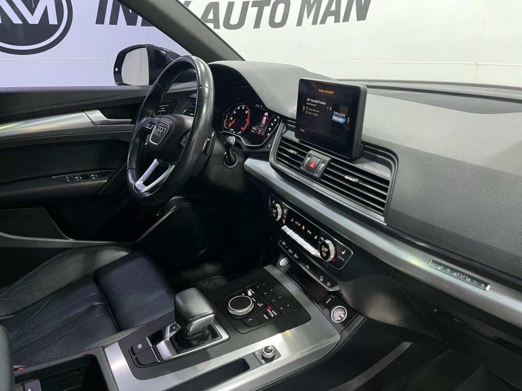 2020 Audi Q5 Image 20