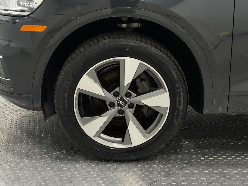 2020 Audi Q5 Image 35