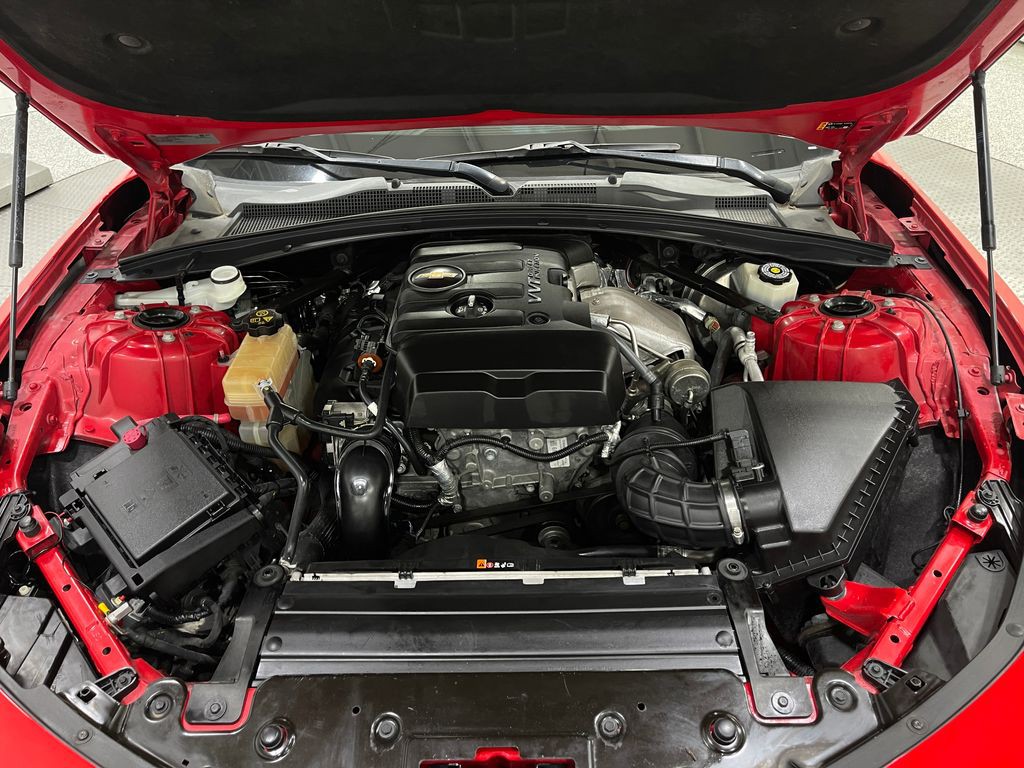 2019 Chevrolet Camaro Image 23