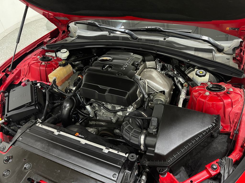 2019 Chevrolet Camaro Image 24