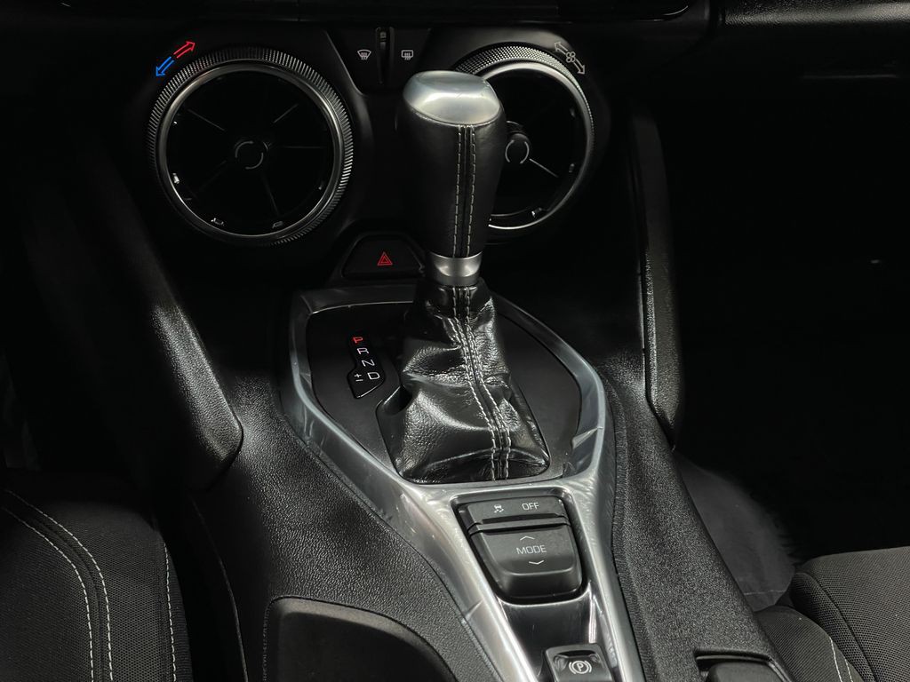 2019 Chevrolet Camaro Image 25