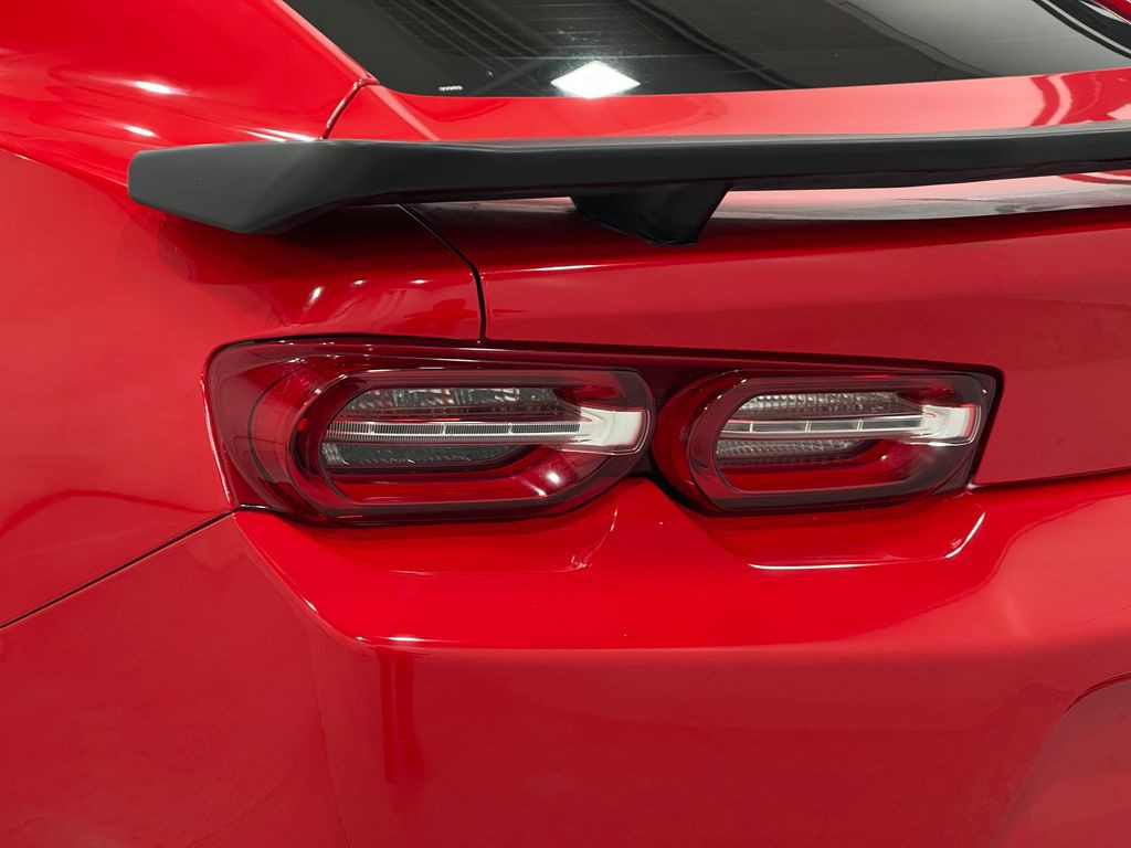 2019 Chevrolet Camaro Image 30