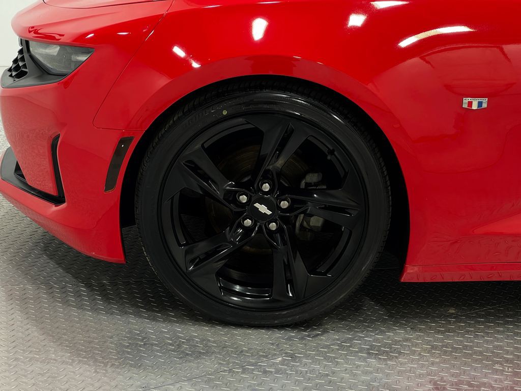 2019 Chevrolet Camaro Image 31