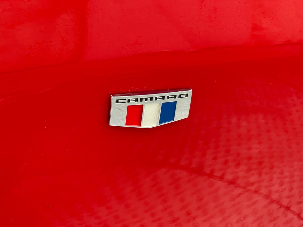 2019 Chevrolet Camaro Image 35