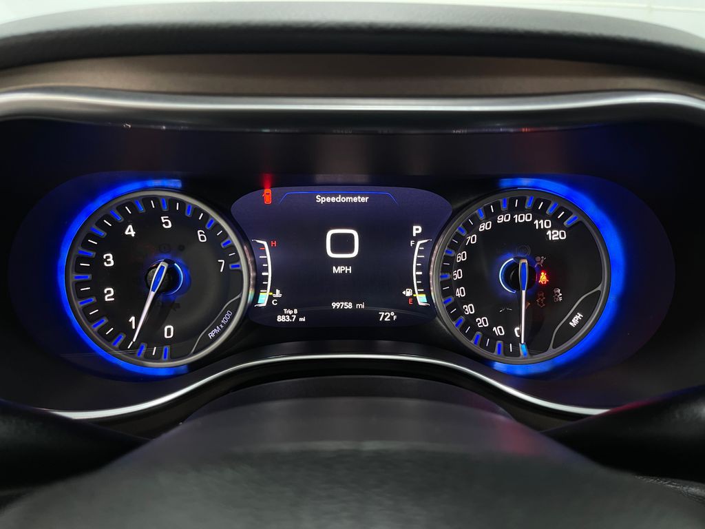 2018 Chrysler Pacifica Image 23