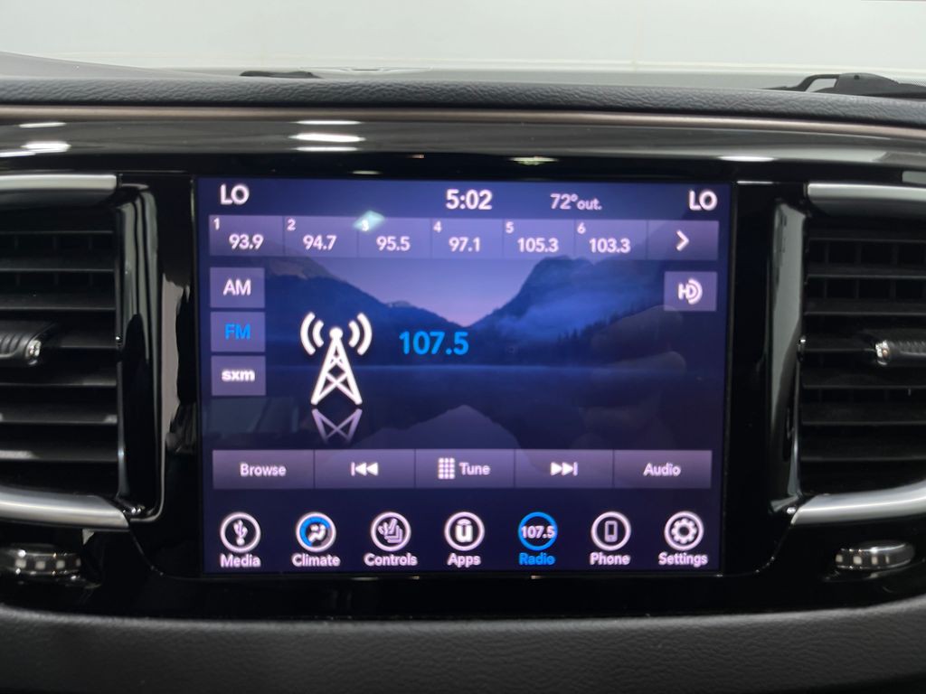 2018 Chrysler Pacifica Image 24