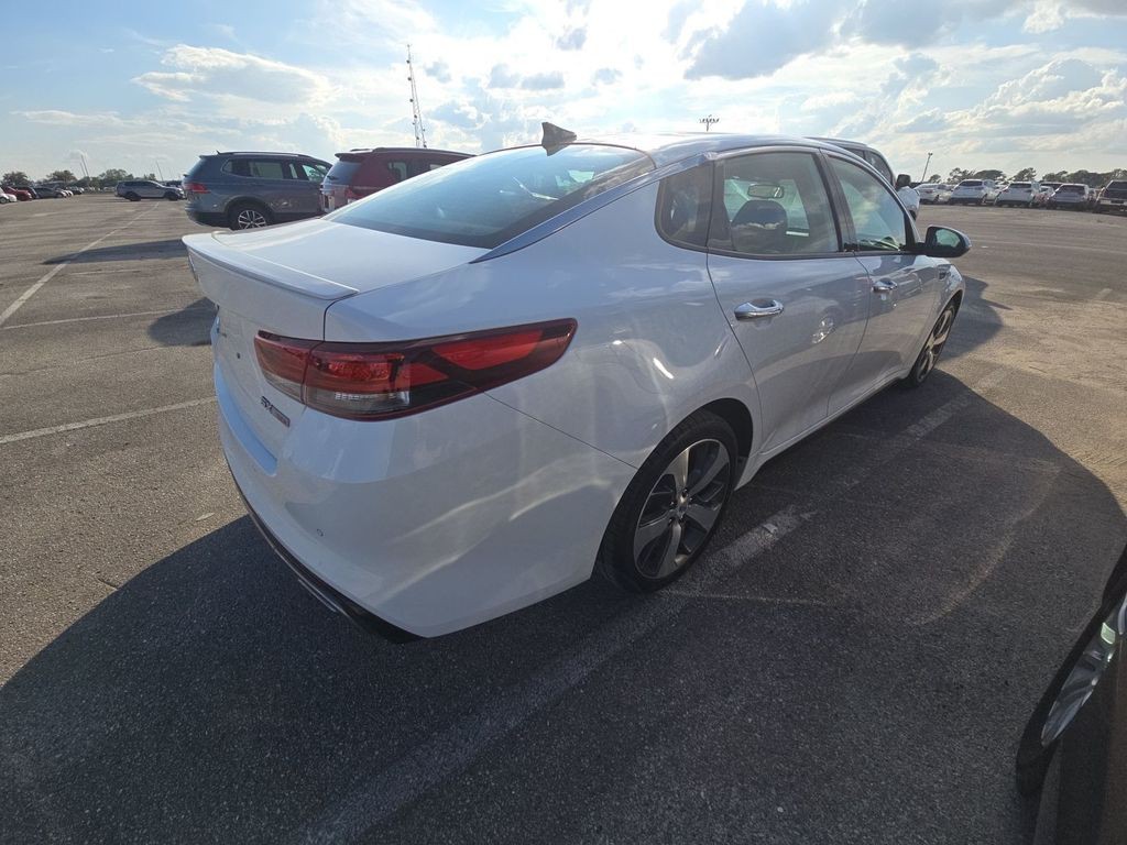 2018 Kia Optima Image 3