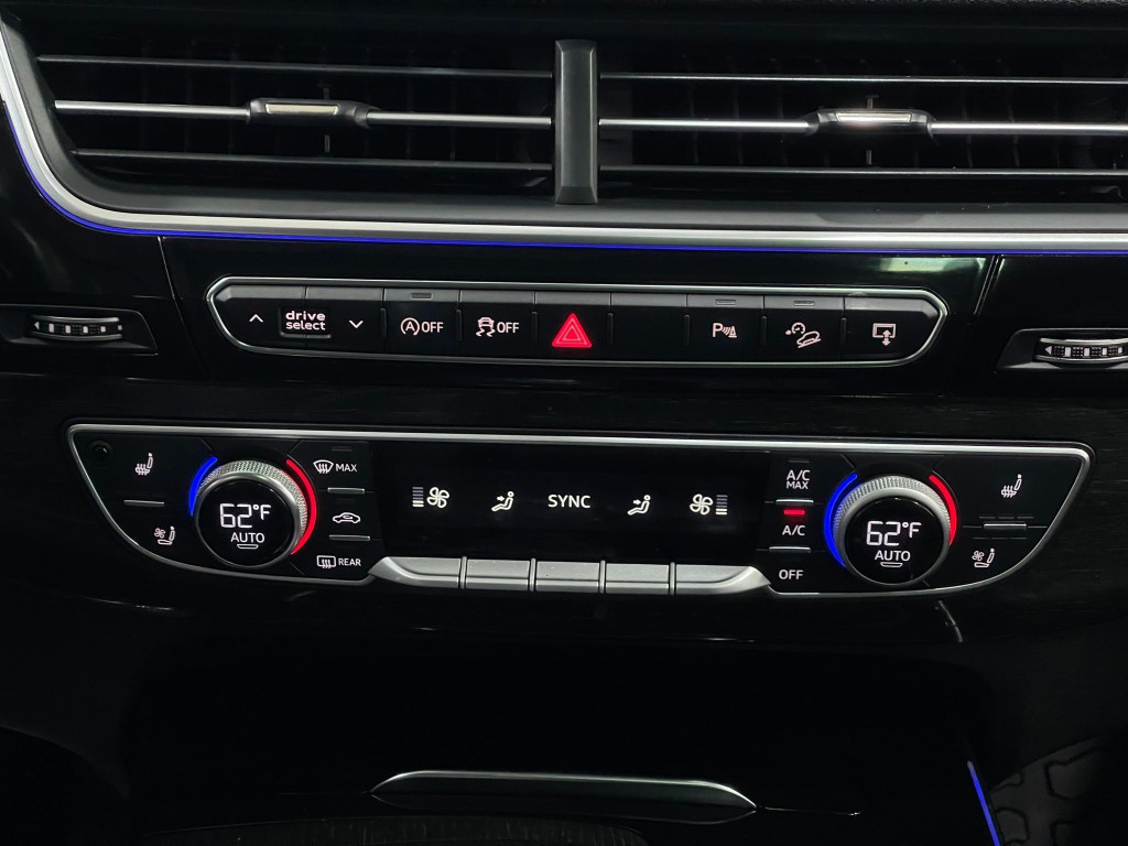 2017 Audi Q7 Image 26