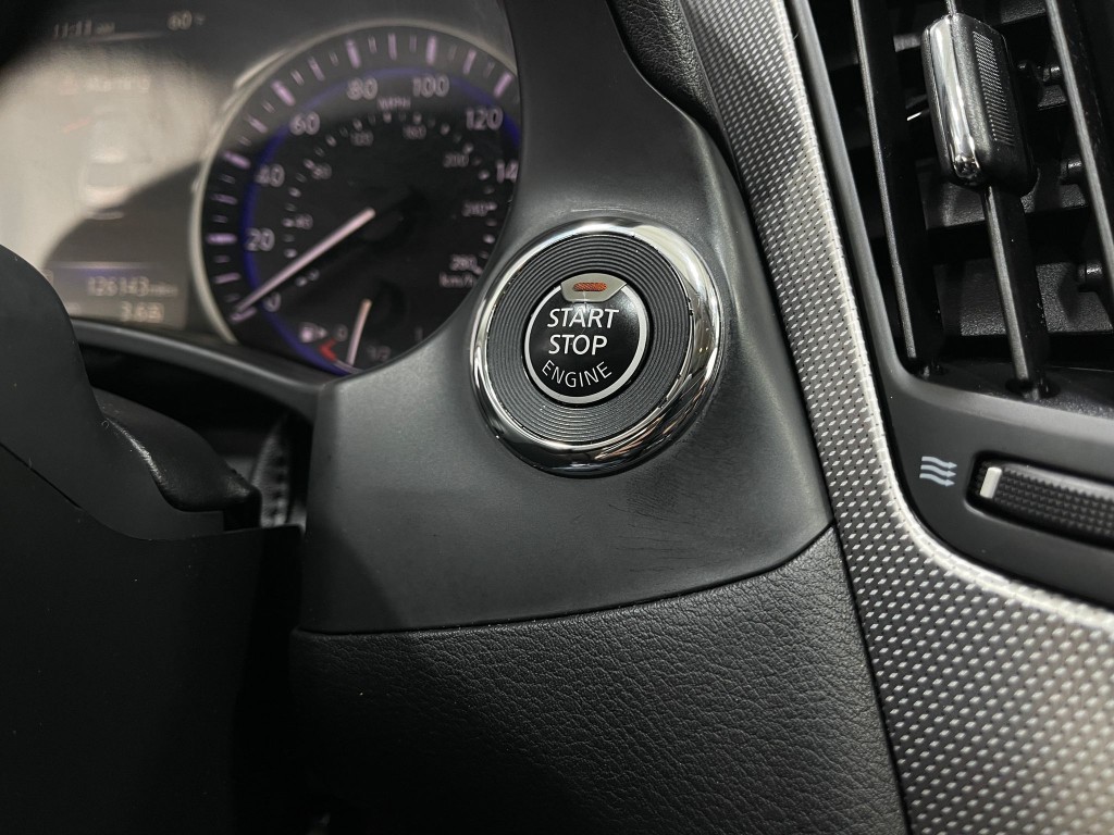 2014 INFINITI Q50 Image 20