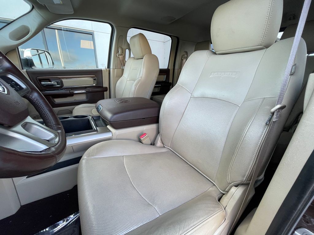 2013 RAM 3500 Image 13