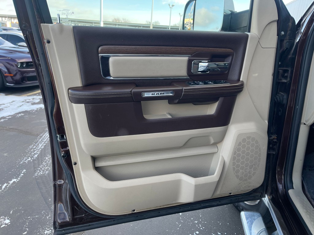 2013 RAM 3500 Image 14