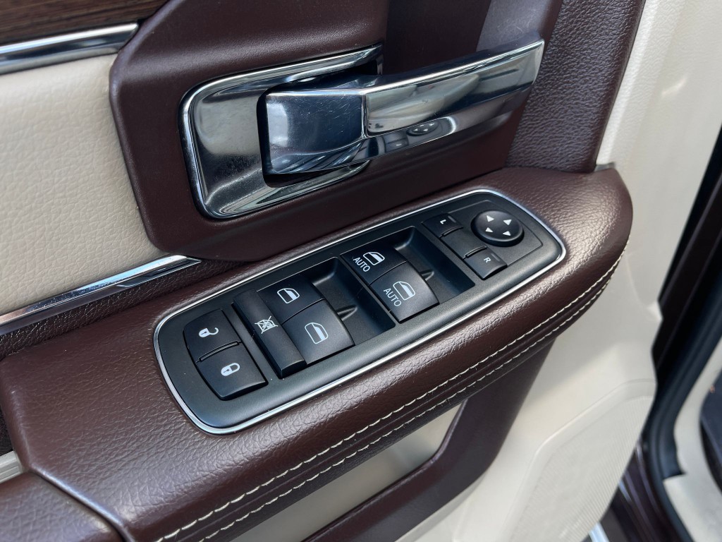 2013 RAM 3500 Image 15