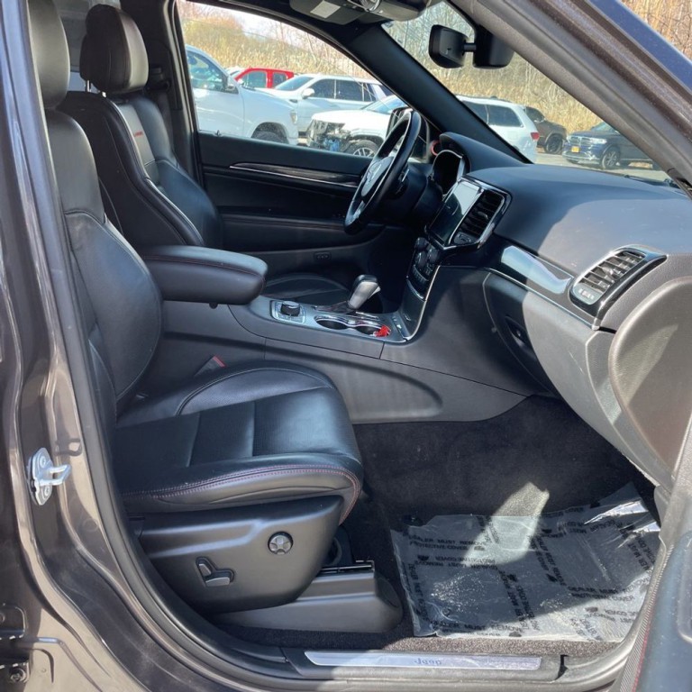 2021 Jeep Grand Cherokee Image 8