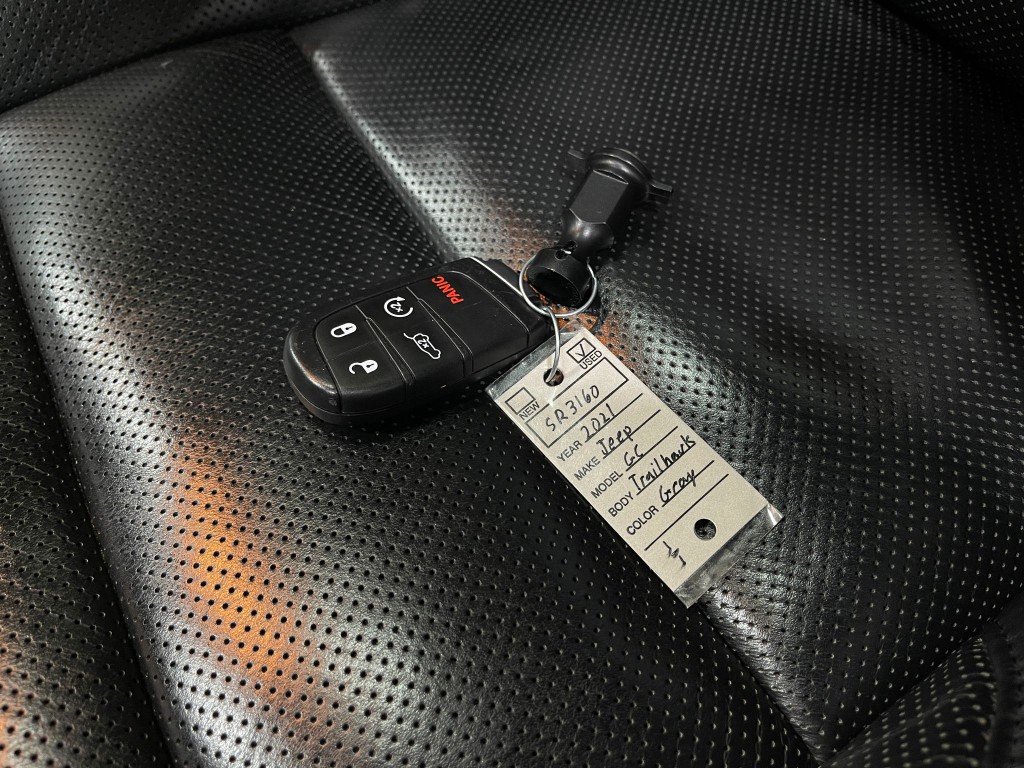 2021 Jeep Grand Cherokee Image 38