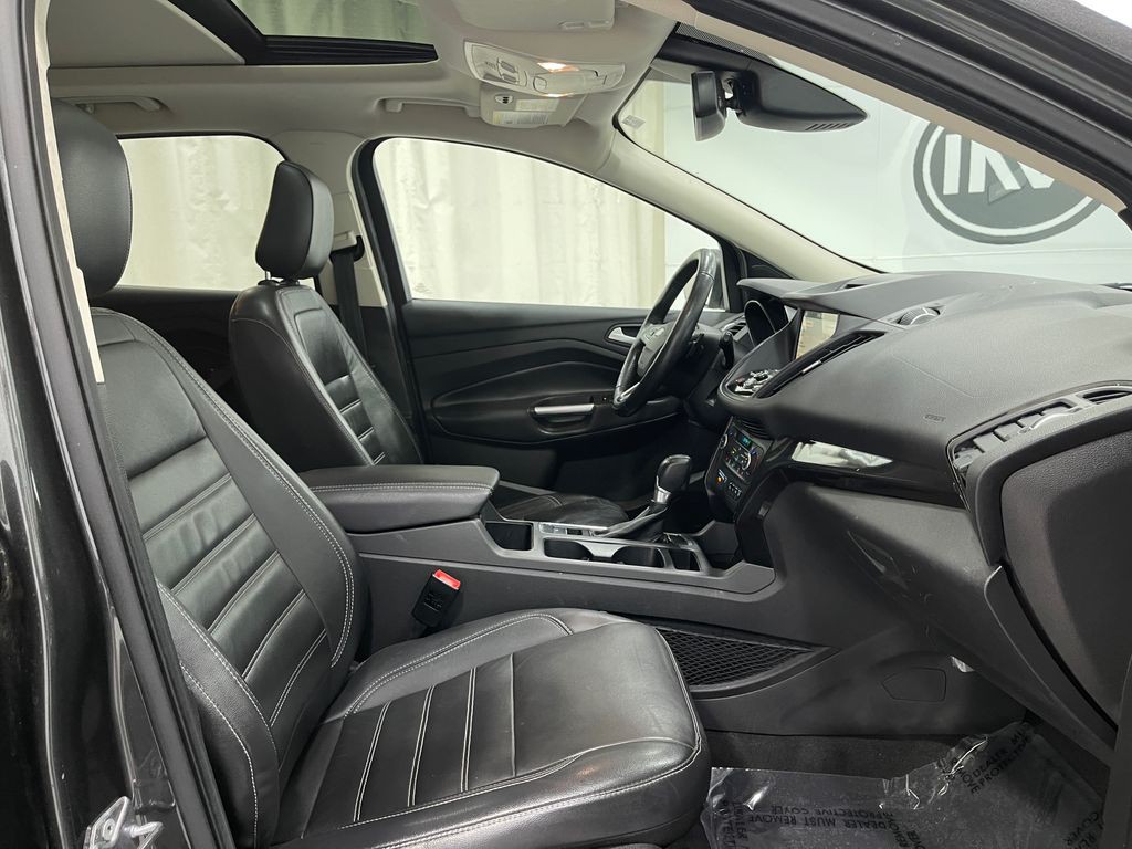 2018 Ford Escape Image 32