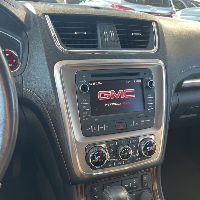 2015 GMC Acadia Image 11