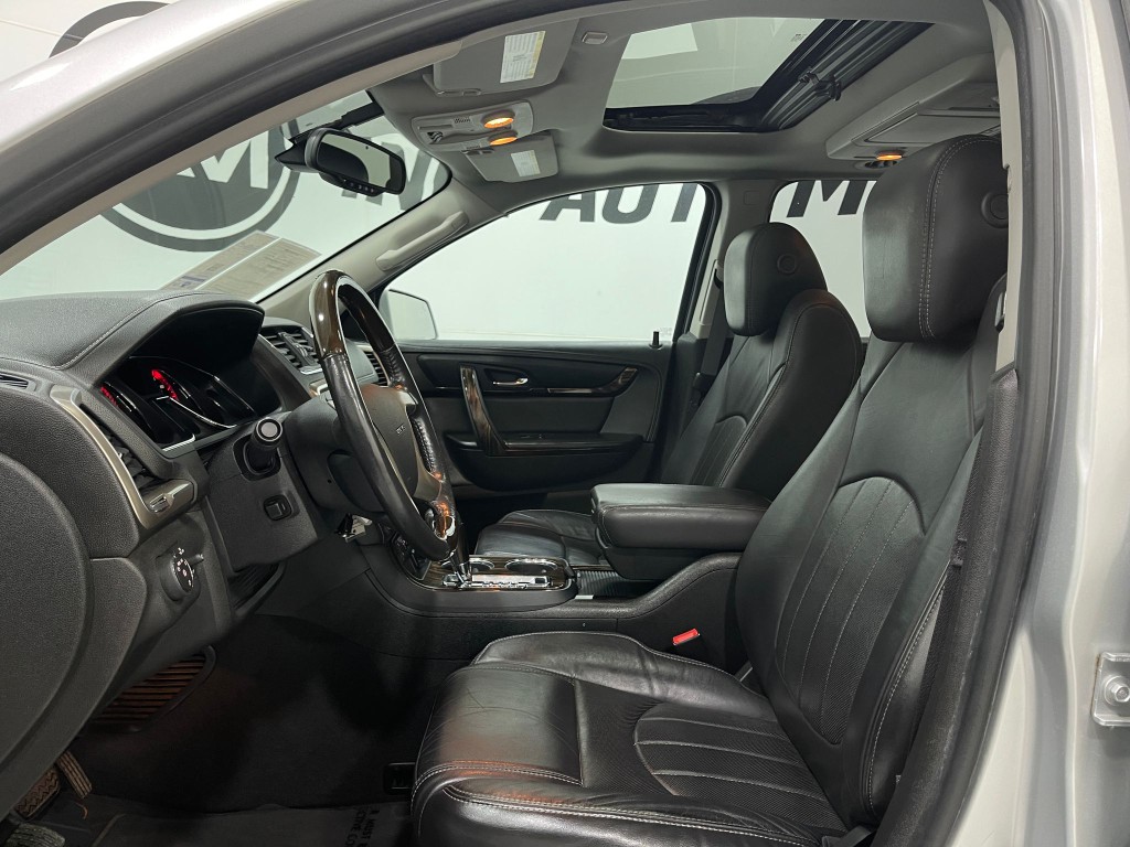 2015 GMC Acadia Image 12