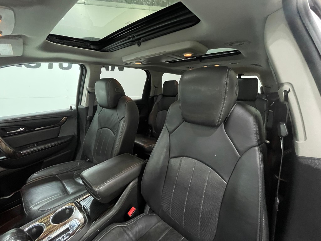 2015 GMC Acadia Image 13