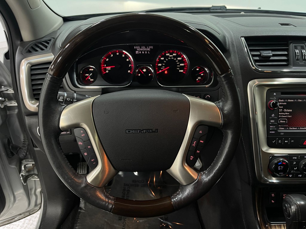 2015 GMC Acadia Image 22