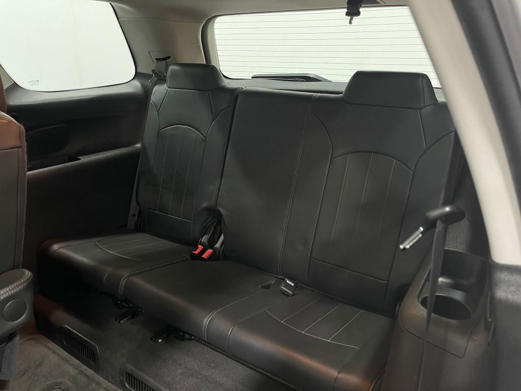 2015 GMC Acadia Image 31