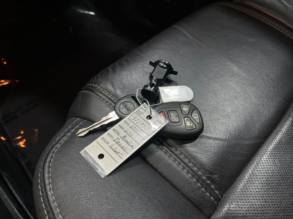 2015 GMC Acadia Image 39