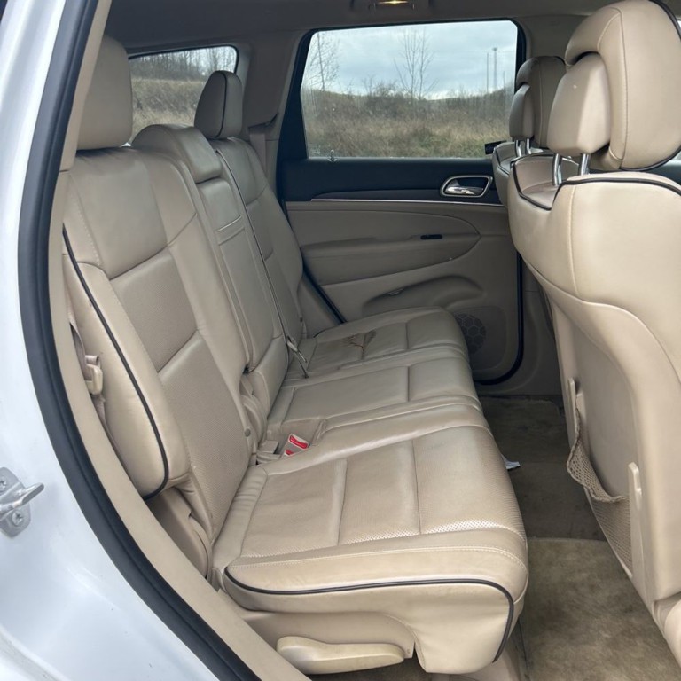 2015 Jeep Grand Cherokee Image 16