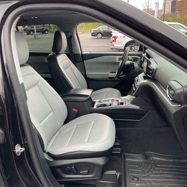 2021 Ford Explorer Image 6