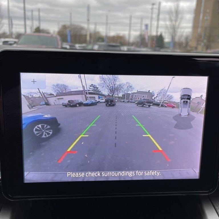 2021 Ford Explorer Image 12