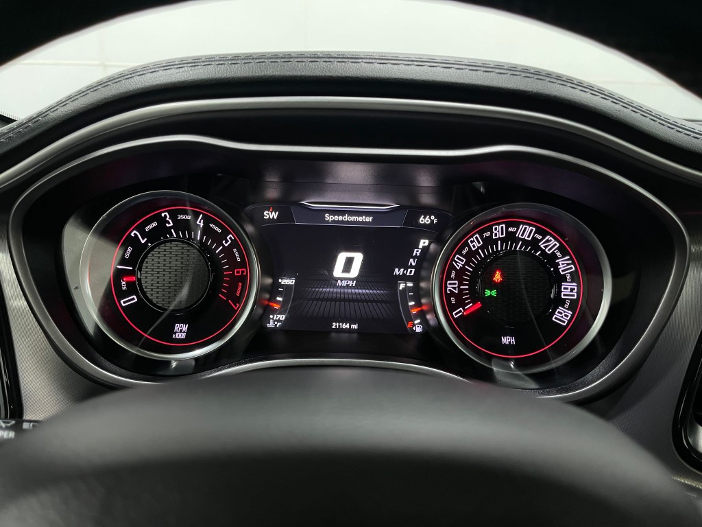 2020 Dodge Challenger Image 18