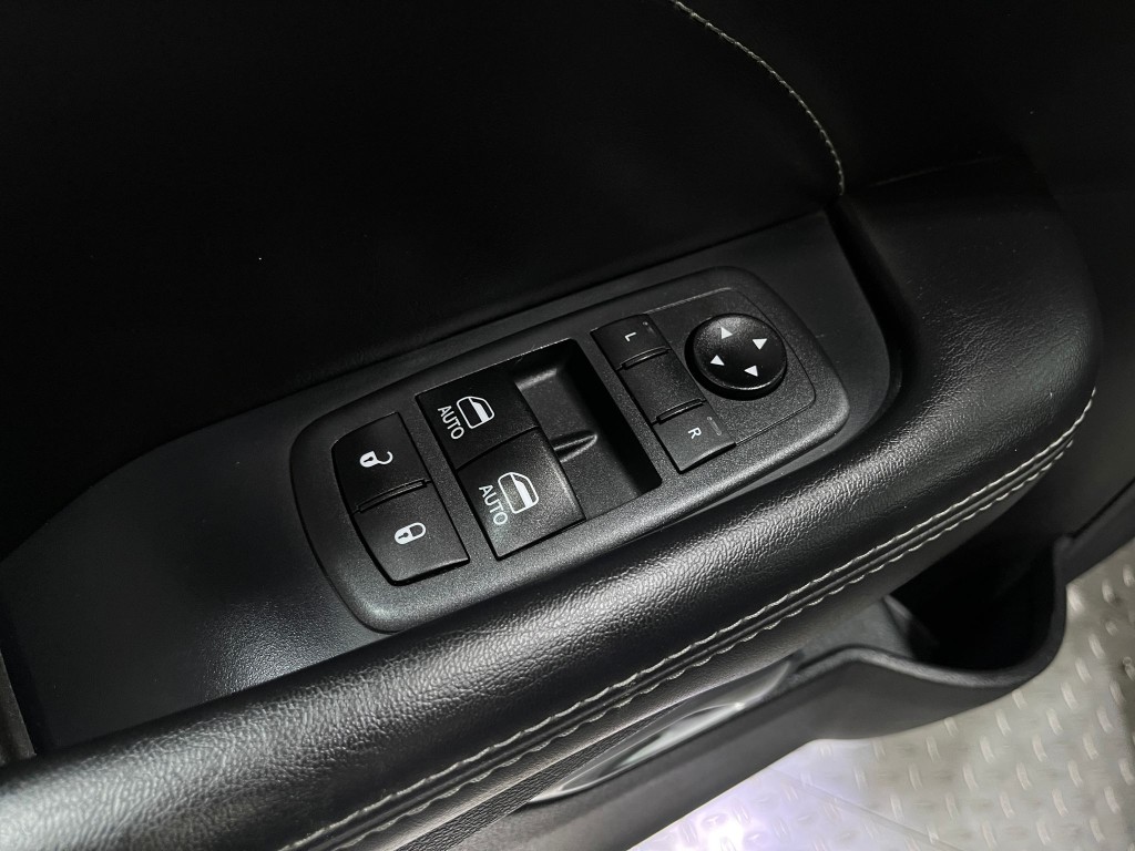 2020 Dodge Challenger Image 22