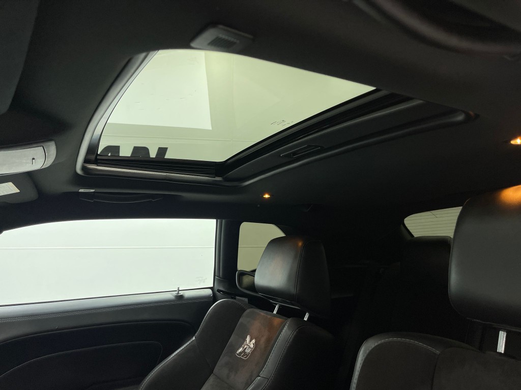 2020 Dodge Challenger Image 12