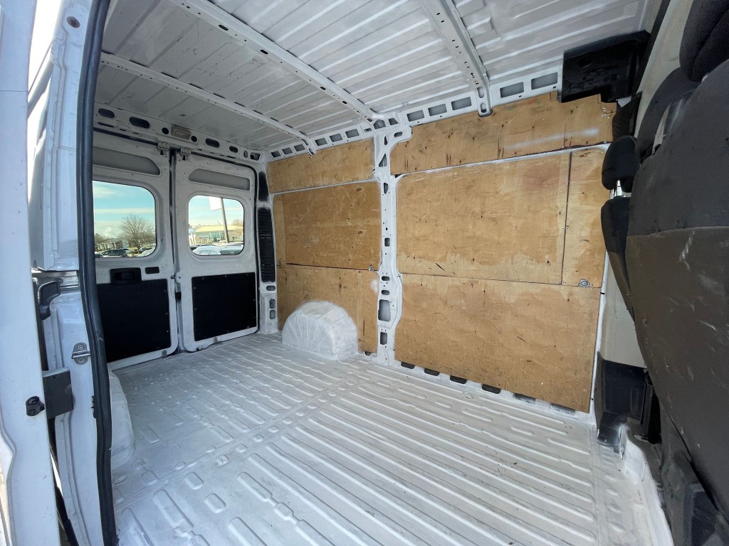 2017 RAM Promaster Image 27