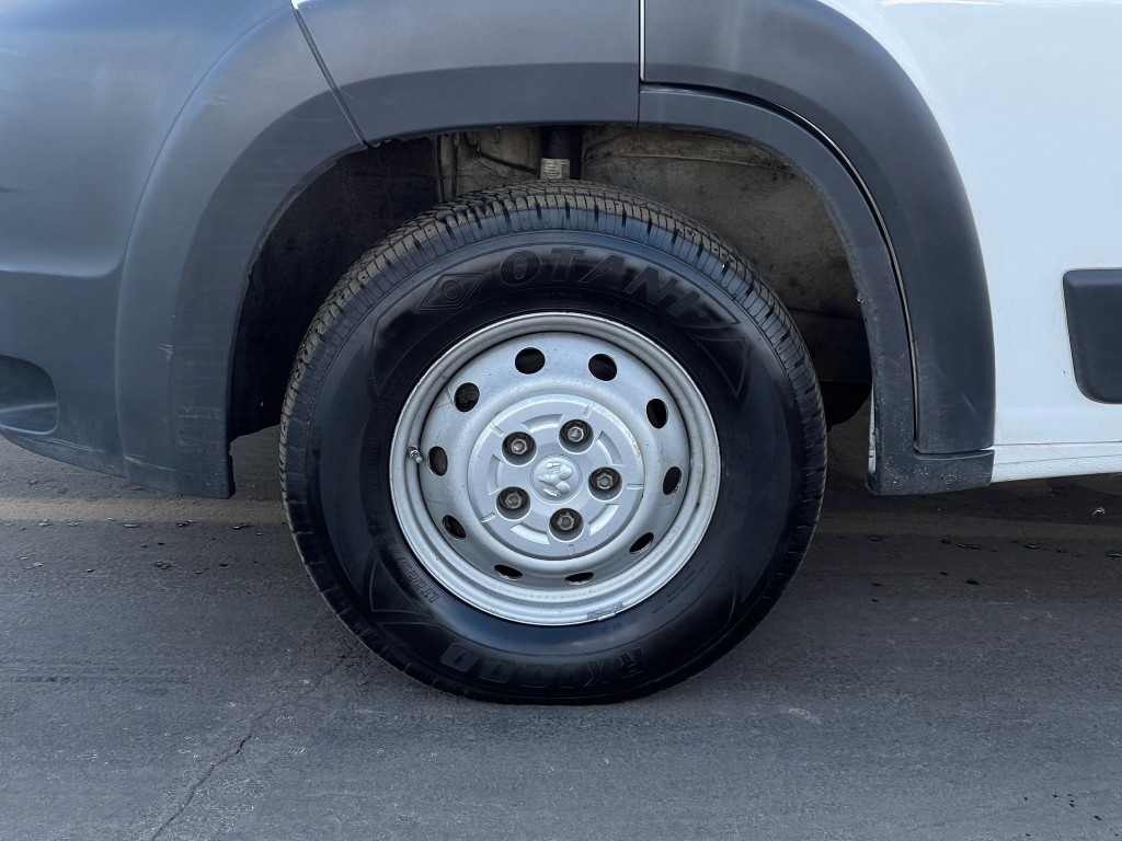 2017 RAM Promaster Image 31