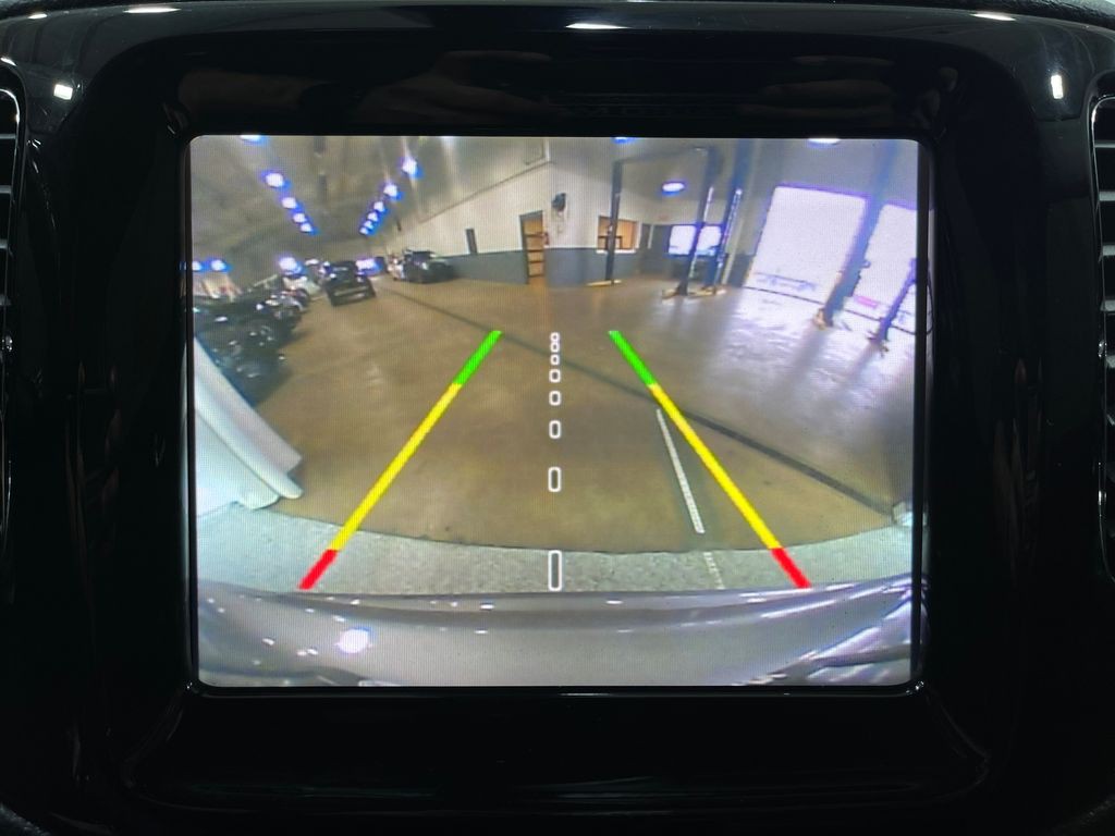 2020 Jeep Compass Image 10