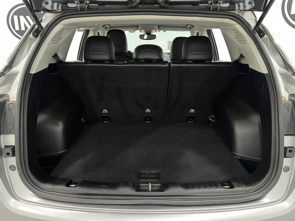 2020 Jeep Compass Image 24