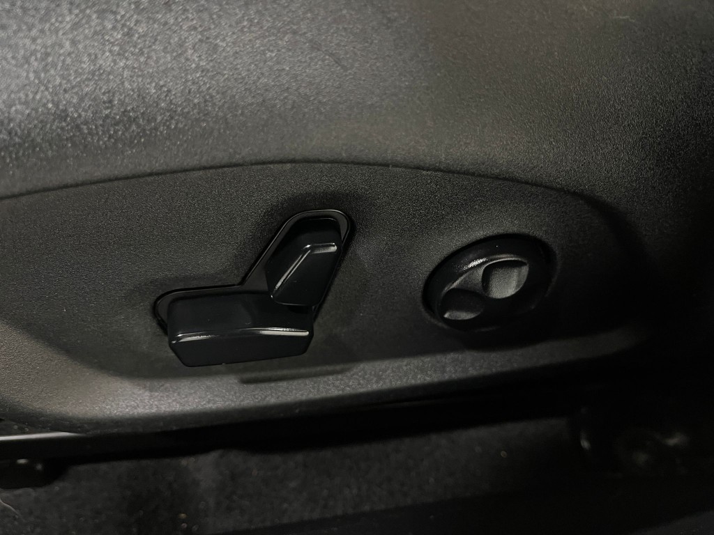 2020 Jeep Compass Image 15