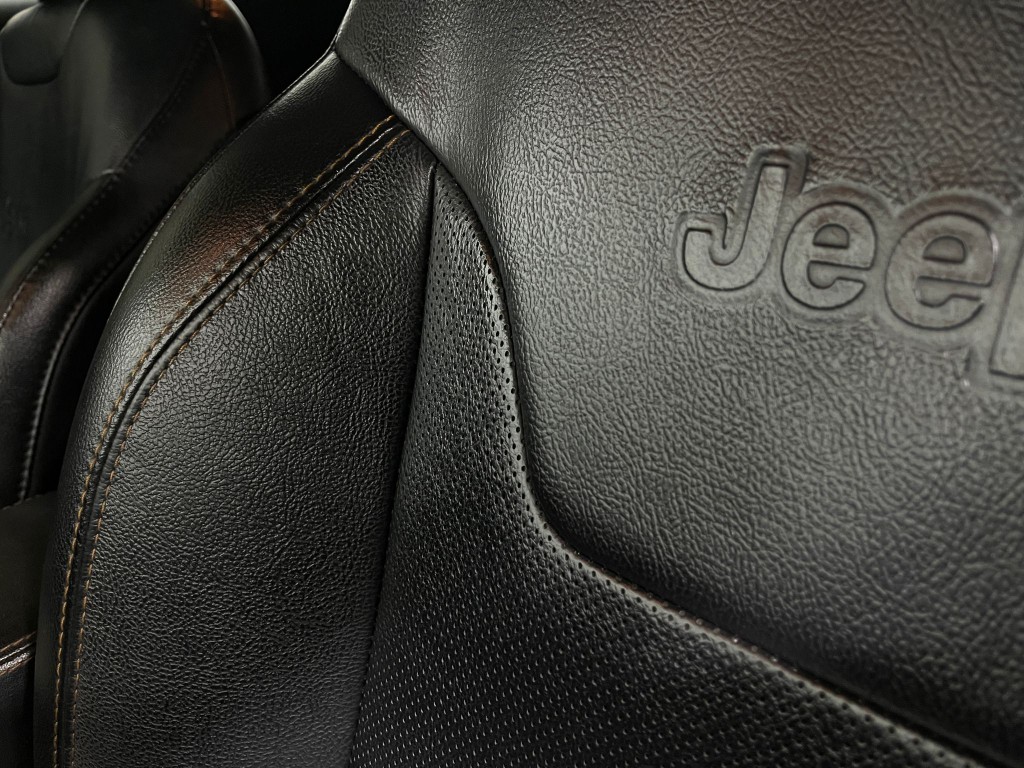 2020 Jeep Compass Image 16