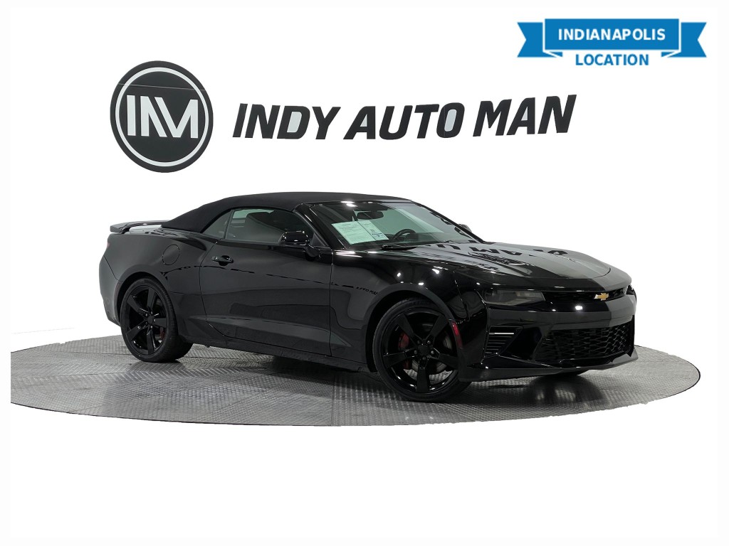 2017 Chevrolet Camaro Image 1