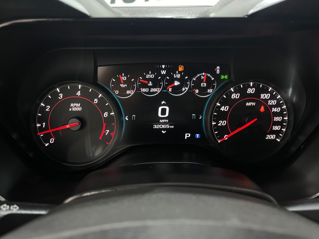 2017 Chevrolet Camaro Image 20