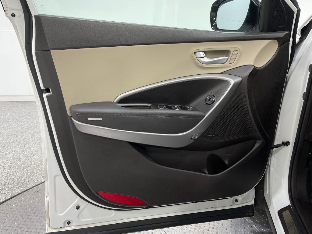 2016 Hyundai Santa Fe Sport Image 15