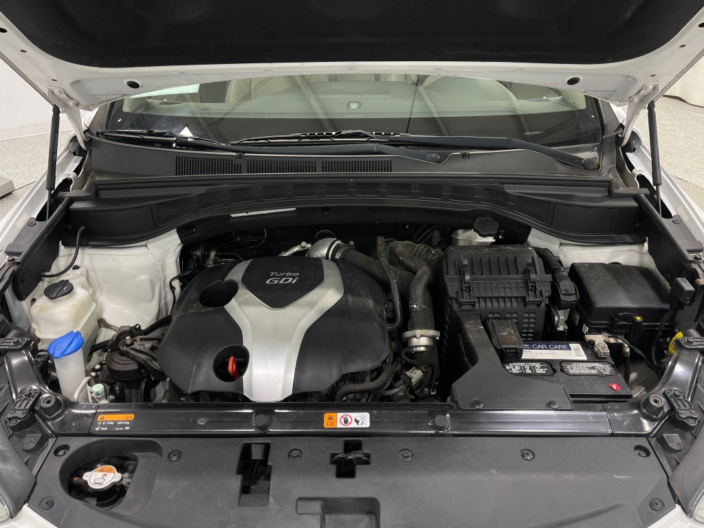 2016 Hyundai Santa Fe Sport Image 25