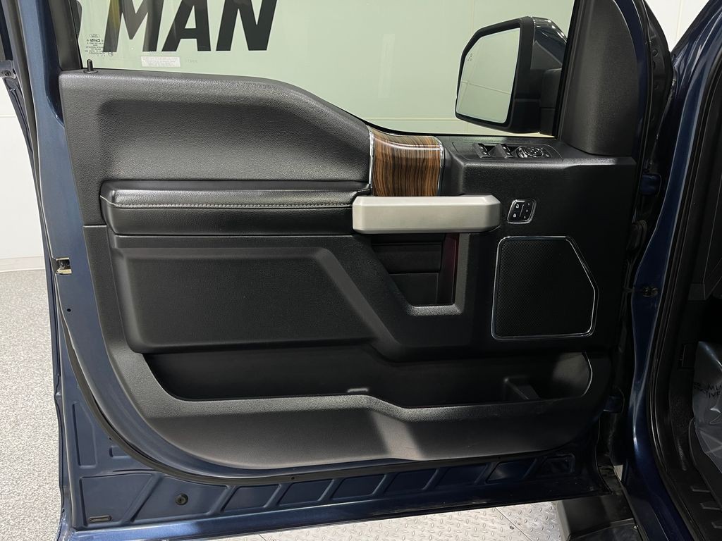 2015 Ford F-150 Image 14