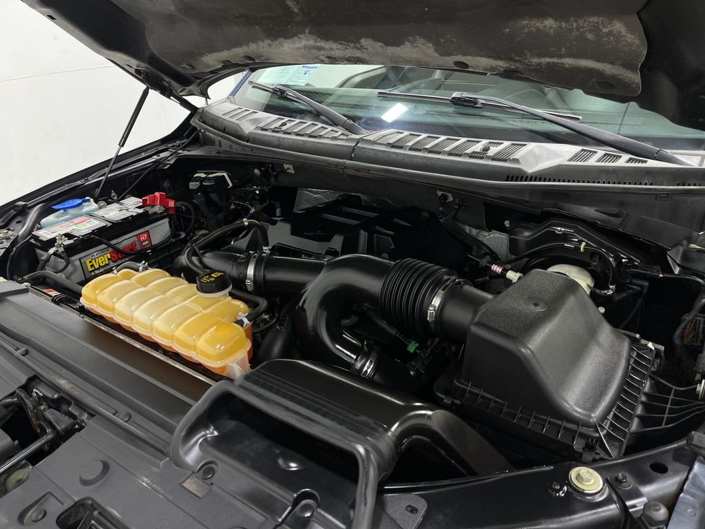 2015 Ford F-150 Image 27