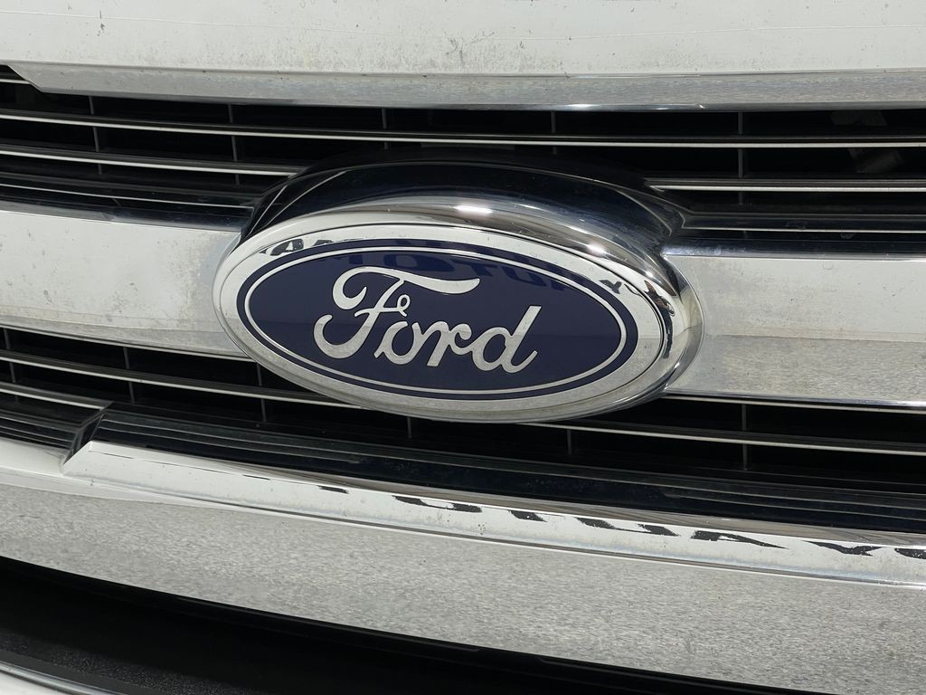 2015 Ford F-150 Image 37